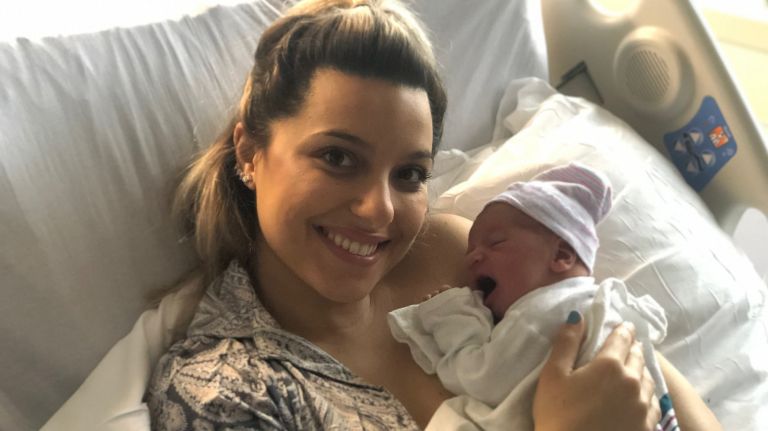 Baby Dion Karpuzi was born on Staten Island 30 seconds into 2019 2 Mia Balanca gave birth to the first baby born in NYC in 2019, 30 seconds after midnight.