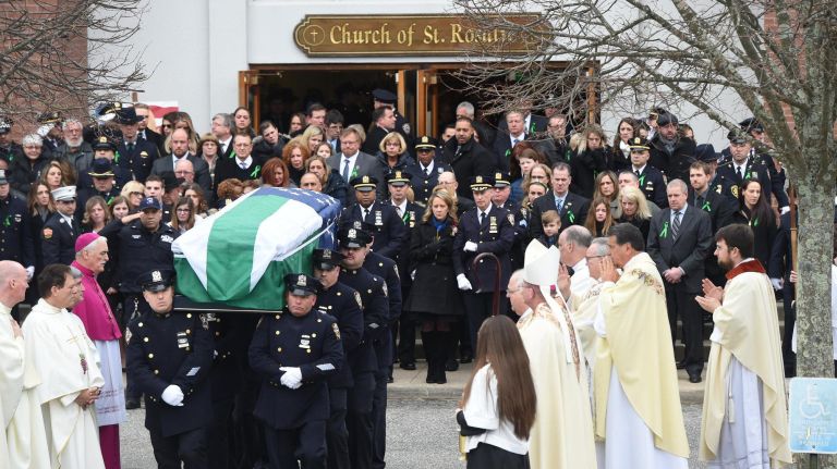 LIFUNERAL190221_photos