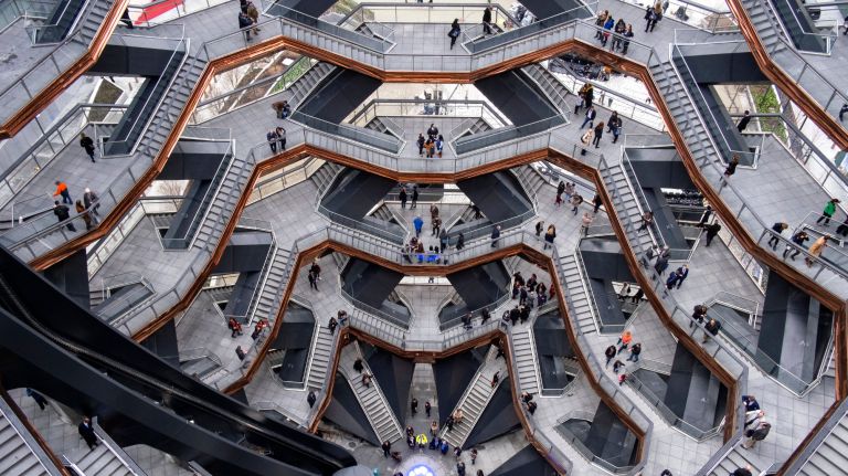 Hudson Yards, on the cheap 2 Hudson Yards spans 28 acres.
