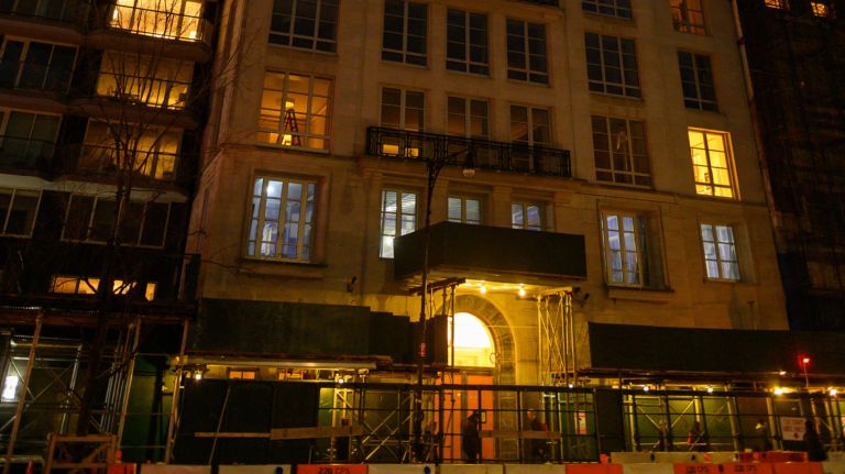 The pied-à-terre tax has a moment 2 The MTA needs funds. After the sale of the pictured penthouse for $238 million, some politicians are calling for a tax on swanky second homes.