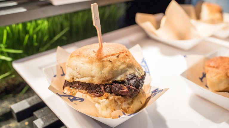 Citi Field ups its 2019 food game with dumplings and pizza cupcakes 16 Tribeca Grill's red wine-braised short rib sandwich.