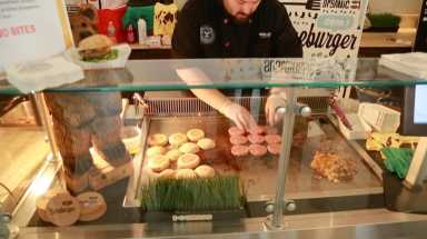 Yankee Stadium unveils 2019 vendor lineup