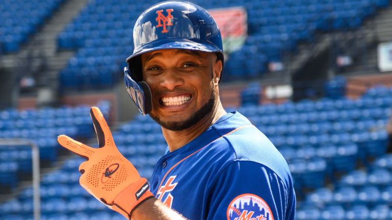 Mets second baseman Robinson Cano.