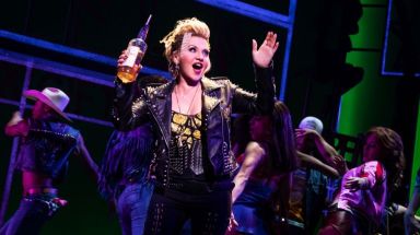 Orfeh and the company of "Pretty Woman: The Musical."