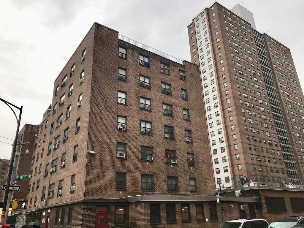 Mayor public-housing raze-and-rebuild plan 3