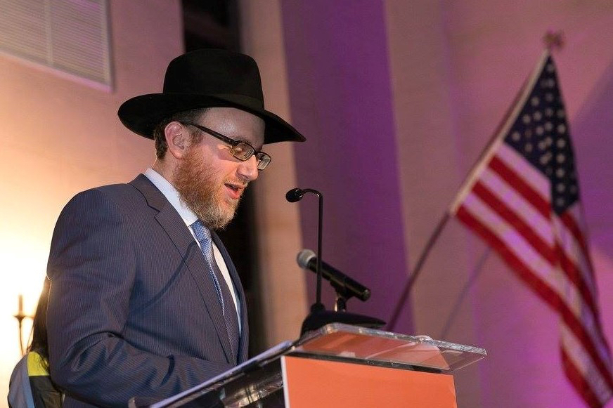Chelsea rabbi sued over board election 1