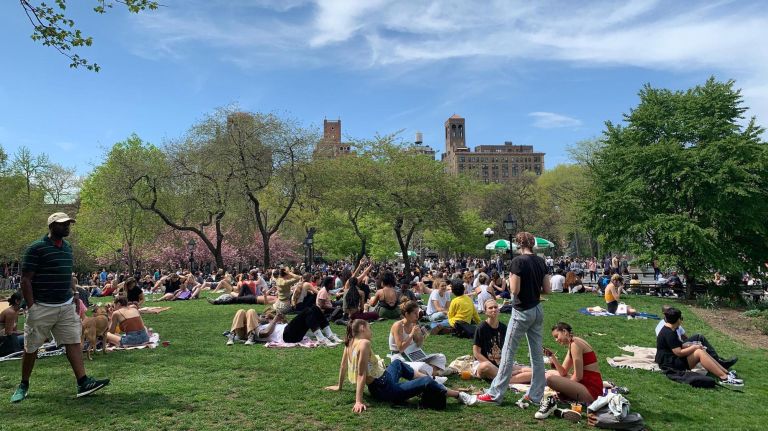 What to do and where to eat in the West Village 11 People were out taking advantage of the springlike weather at Washington Square Park on April 21.