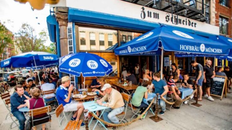 What S On Tap At Nyc S Best Outdoor Beer Gardens Amnewyork