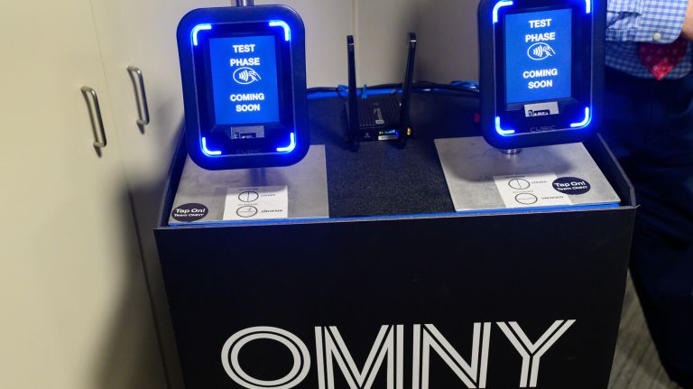 AMNWOMNY190510