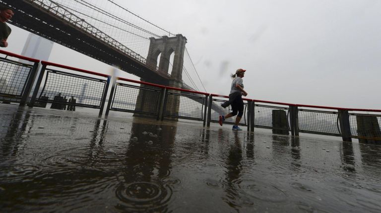 NYC weather: Keep umbrellas handy, rain will make surprise appearances this week 2 New Yorkers would do well to keep their umbrellas on hand this week, as the rain forecast is practically unpredictable.