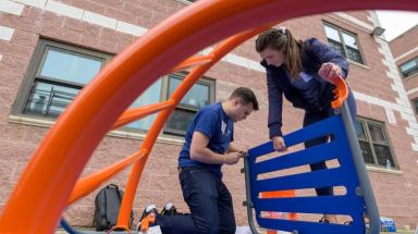 Mets volunteers join with community to build a playground in Far Rockaway