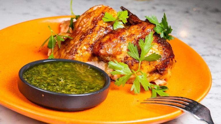Your guide to Mott Haven's restaurants and bars 7 Beatstro, which opened in summer of 2018, has a lenghty menu that include rotisserie chicken.