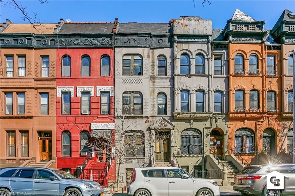 239 W 136th St ext