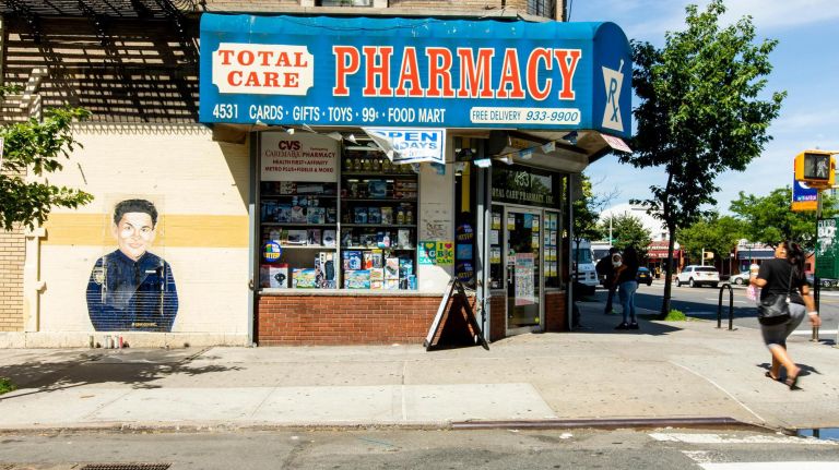 'Justice for Junior': Slain teen memorialized by murals around Bronx community 7 This mural was painted across the street from St. Barnabas Hospital, where Lesandro "Junior" Guzman-Feliz ran for help following the attack.