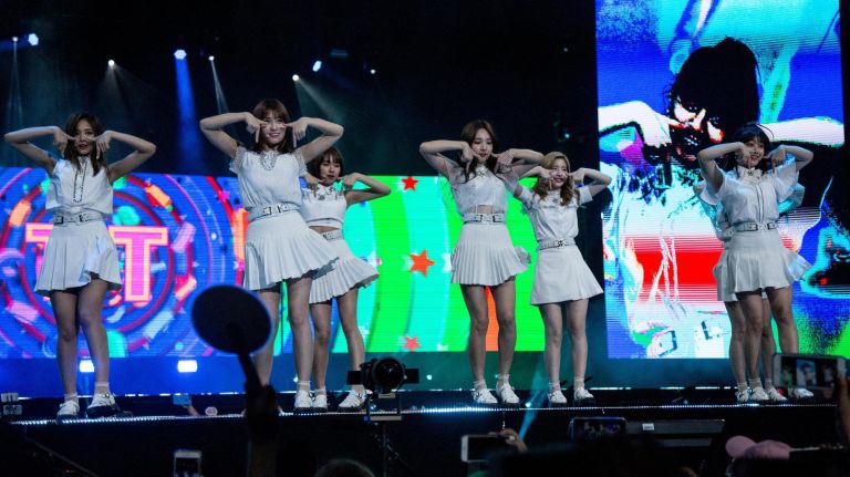 KCON offers chance for growing fandom to meet K-pop stars 3 Boy and girl groups are at the center of KCON, which will offer a chance to meet the stars.