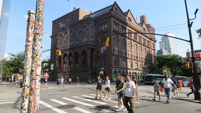 Exploring the culture of the East Village, a longtime haven for the arts 2 The East Village has much to see (and eat), so let us help you figure out how to spend a perfect day there.