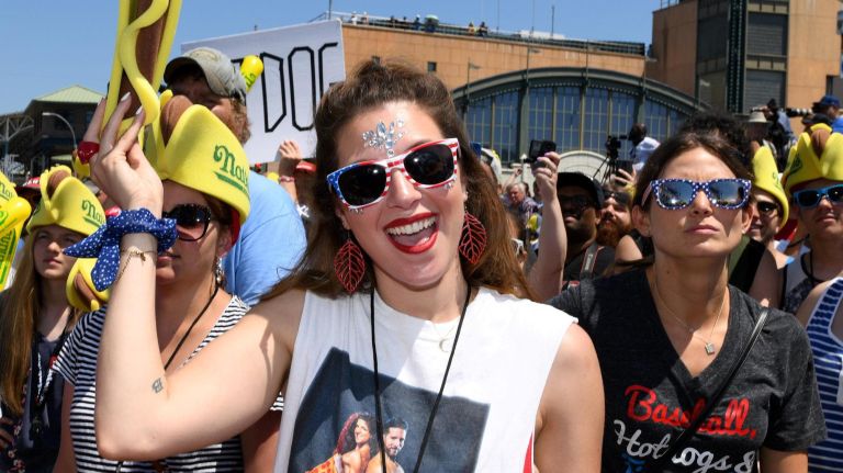 Joey Chestnut devours 12th title at Nathan's Hot Dog Eating Contest in Coney Island 5 Crowds flocked to the boardwalk to see the annual hot dog eating contest.