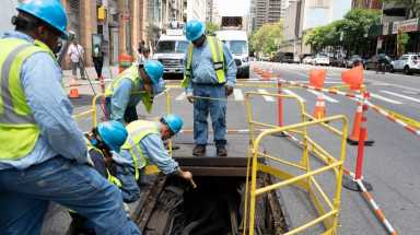 Con Ed: Nearly 250,000 lost power during Manhattan blackout
