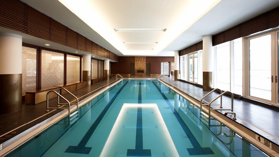 REAL ESTATE: Bowling alley? Private pool? Amenities frenzy 3