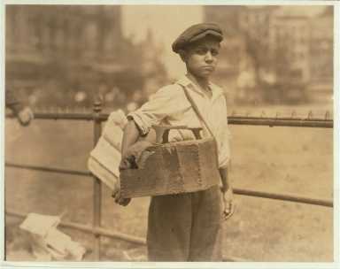 Bootblacks_in_and_around_City_Hall_Park,_New_York_City_-_July_25,_1924._Location-_New_York,_New_York_(State)_LOC_7985825526
