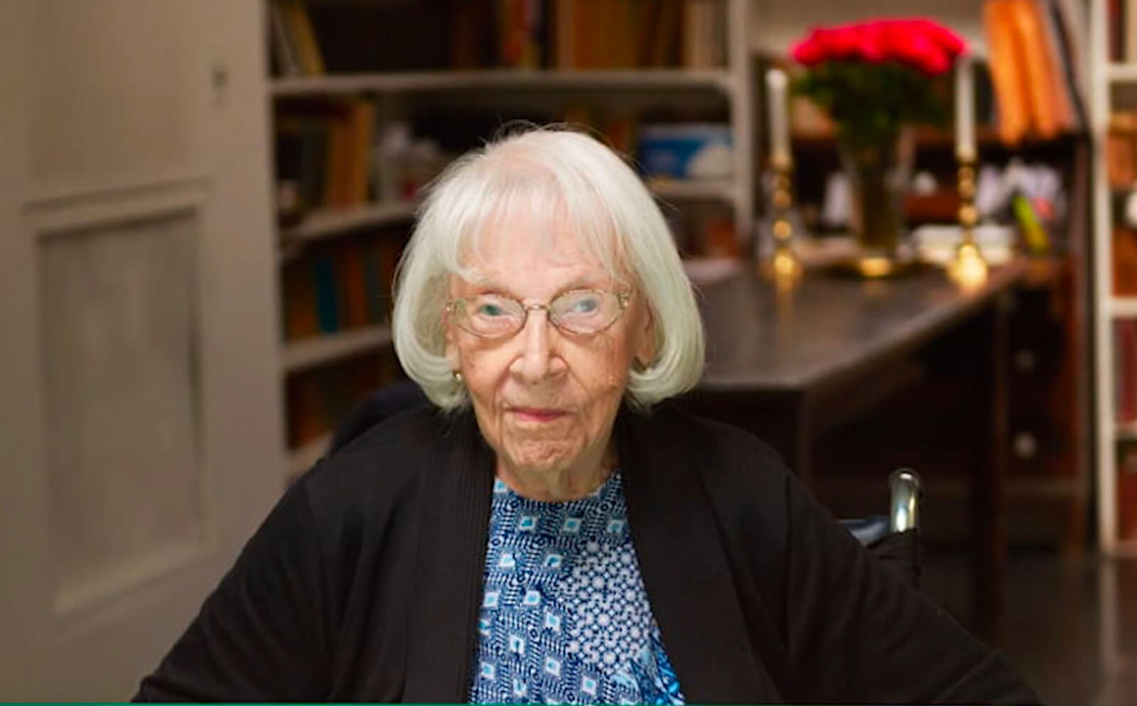 Centenarian artist's sculptures on view in City Hall Park 2