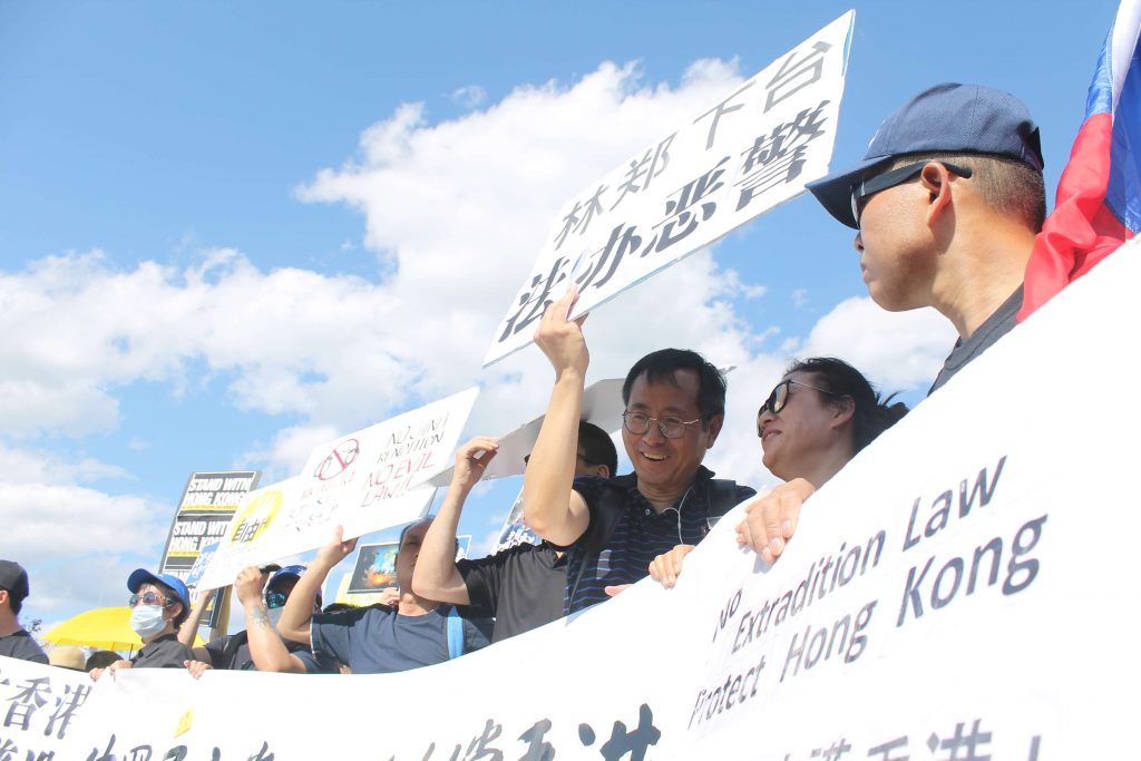 Show of solidarity for Hong Kong protesters 1