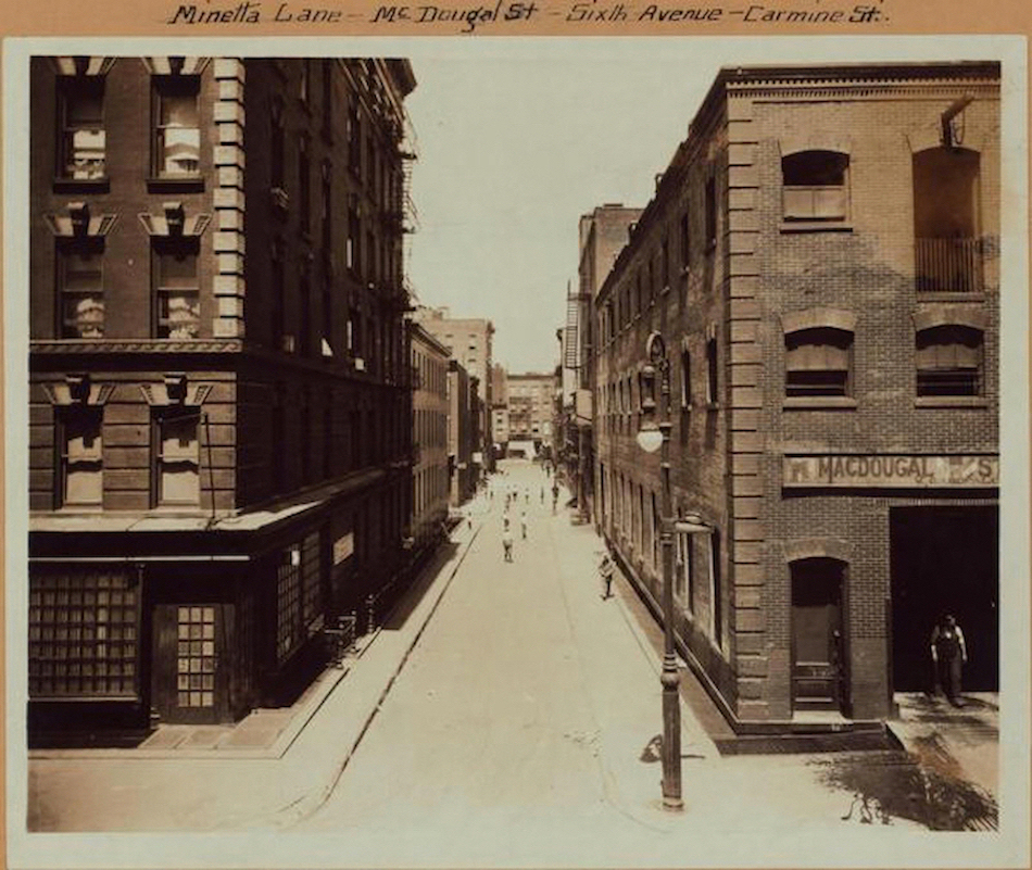 Manhattan Snaps: MacDougal St. and Minetta Lane in ’25 2