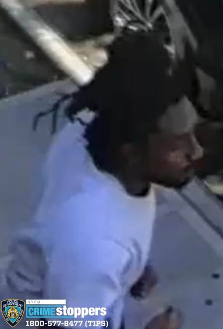 Crook swipes senior's chains on Ave. D 1 RMA#2270-19 Grand Larceny 9 Pct 08-12-19 (pic 1)