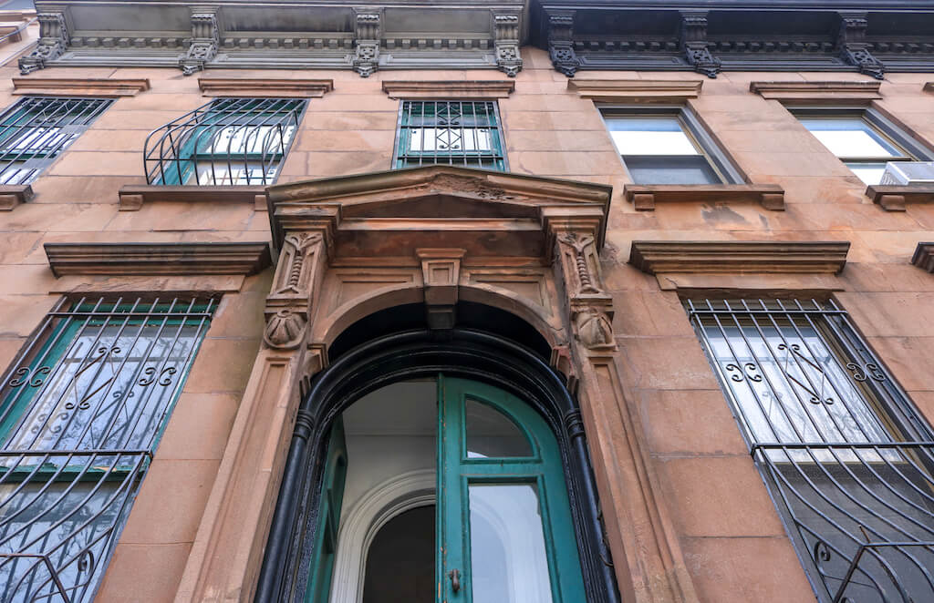 REAL ESTATE: Repairing or replacing historic brownstone doors 1