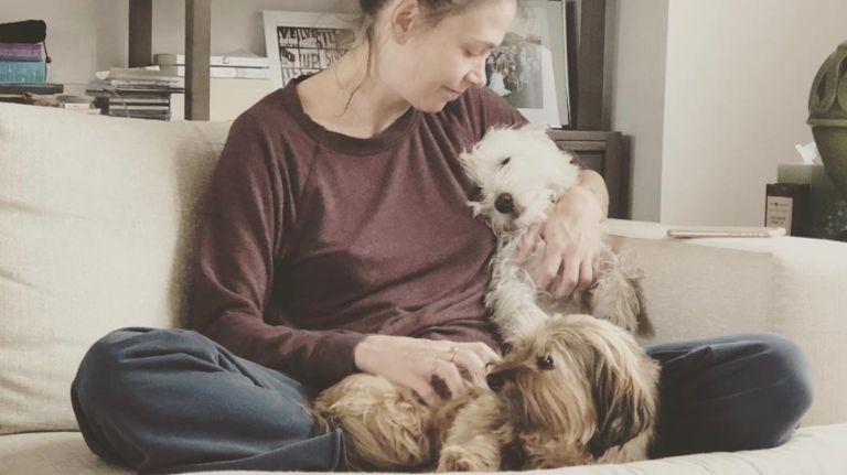 'Younger' star Sutton Foster 'cannot imagine' life without her rescue pups 2 Sutton Foster, star of TV Land's "Younger," has two rescue pups.