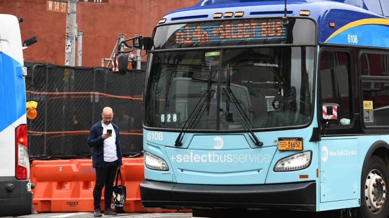 The groups reached their numbers by comparing city trip-saving projections under the busway to daily ridership on the M14.