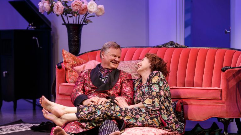 Geraint Wyn Davies as Elyot Chase and Lucy Peacock as Amanda Prynne in "Private Lives."