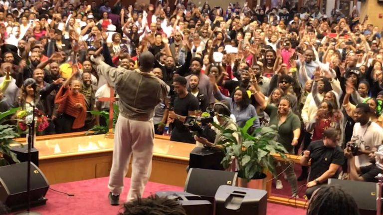 Kanye West performs gospel music at Queens church
