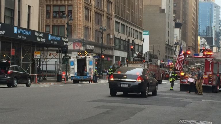 Manhole explosion at West 35th St. and 8th Avenue photos 6 The scene at West 34th St. and 8th Ave.