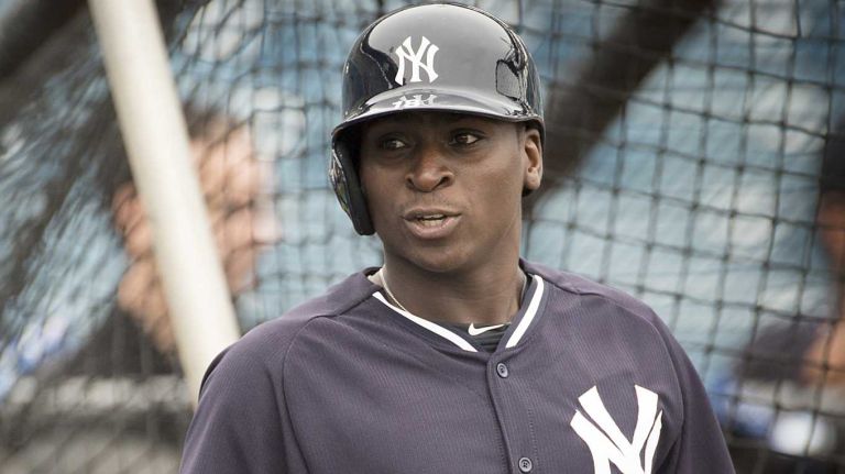 Didi Gregorius 13 New York Yankees SS Didi Gregorius during batting practice at George Steinbrenner Field on his first day of Spring Training in Tampa, Fla. Feb. 26, 2015.
