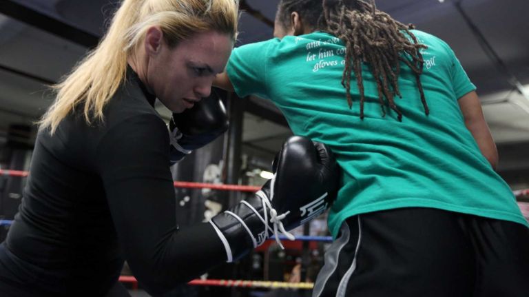 A beginner's guide to boxing in 5 moves 7