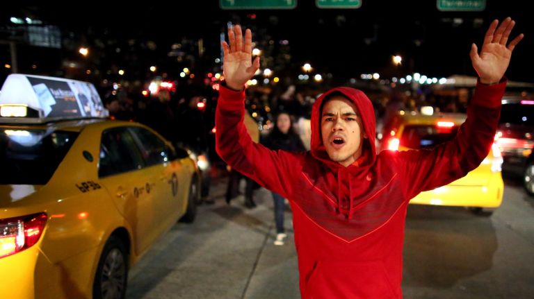 Protesters walk on the West Side Highway on December 3, 2014.