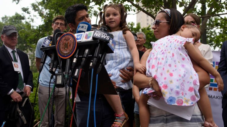Family of detained deliveryman Pablo Villavicencio rally for his release from ICE detention 1 Pablo Villavicencio's daughter, Luciana, 3, center, speaks to the crowd Monday while standing next to her mother, Sandra Chica, and sister, Antonia, during a news conference in front of 26 Federal Plaza in Manhattan.