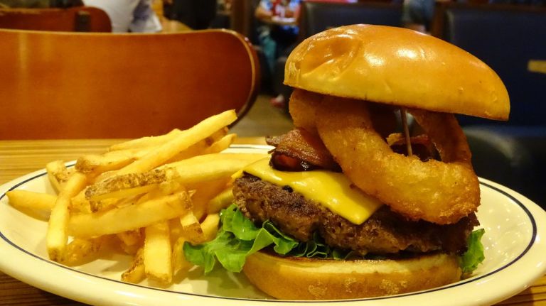 IHOb an intriguing novelty, but burgers are underwhelming, New Yorkers say 1 IHOP changed its name to IHOb on Monday to promote burgers, including the $11.99 Cowboy BBQ burger, pictured here from the restaurant on East 14th Street, with crispy onion rings, hickory-smoked bacon, lettuce, American cheese, tomato and tangy BBQ sauce.