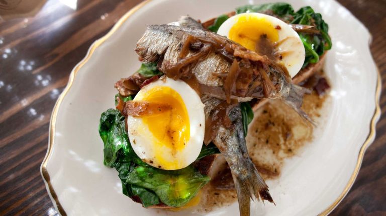 Sardines: the cool new fish swimming onto NYC menus 5 This is British comfort food at its best. Fresh sardines are grilled and served on toasted sourdough and buttered baby-leaf spinach, and the whole thing is topped with a perfectly runny soft-boiled egg. Did we mention it's dripping with a warm bacon vinaigrette? $17 (dinner special this week only); 24 E. 39th St., 646-837-6779, Theshakespearenyc.com