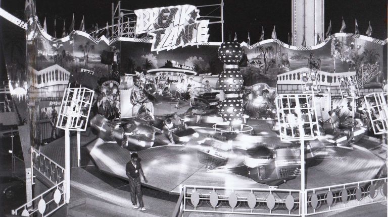 The Break Dance ride at Astroland. (June 25, 1989)