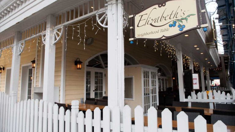 Upper West Side 16 Elizabeth's Neighborhood Table, located on Columbus Avenue at 93rd Street, offers comfort food.