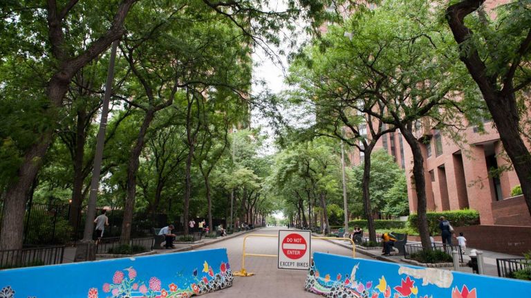 Upper East Side 17 A bike and pedestrian friendly path connects 2nd and 3rd Avenues via 91st street, just north of Ruppert Park.