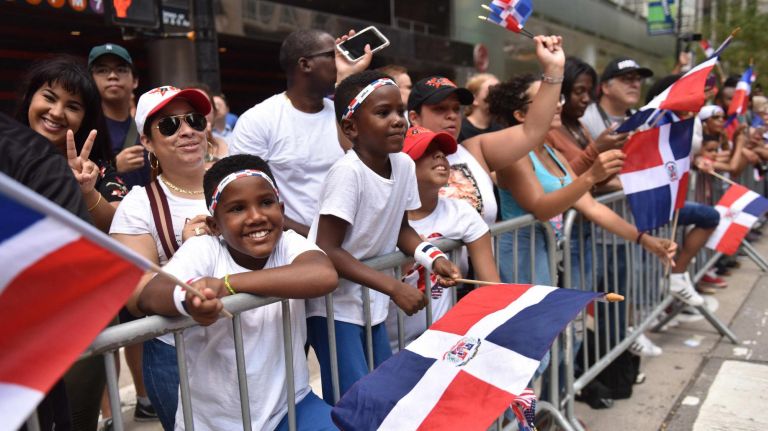 Dominican Day Parade brings color to a cloudy New York City 9 Dominican pride is on proud display.