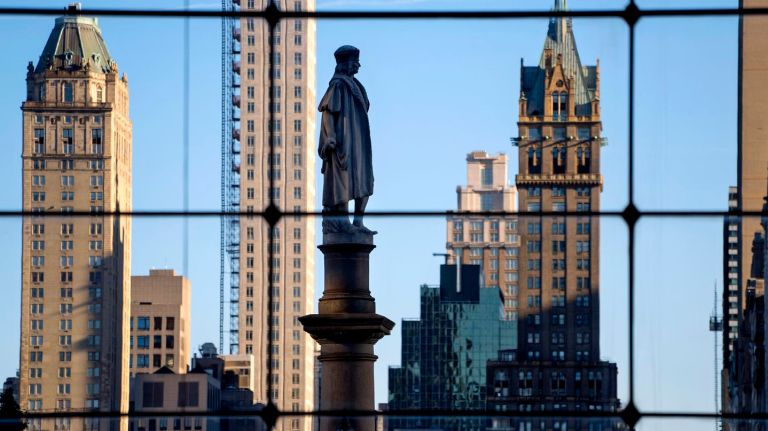 Christopher Columbus statue deserves landmark status, Italian-American group says 1 The Columbus Heritage Coalition filed paperwork on Tuesday seeking landmark status for the Columbus Circle momunent.