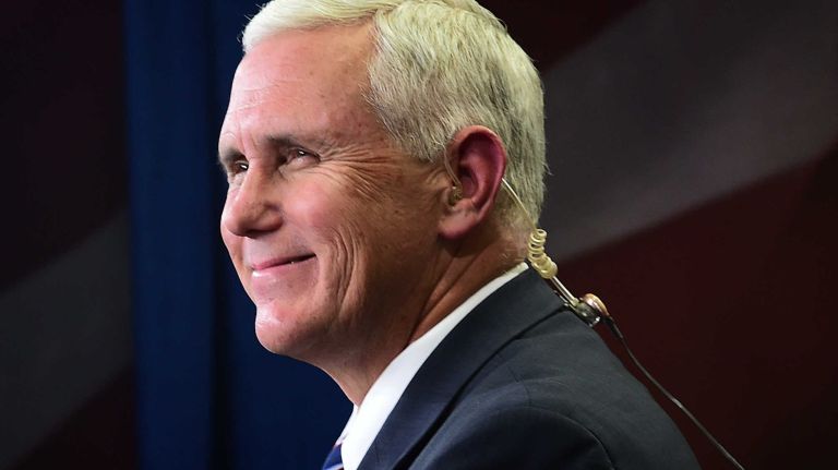 Presidential debate at Hofstra: Photos from the scene 20 Vice presidential candidate Mike Pence before the start of the presidential at Hofstra University on Sept. 26, 2016.