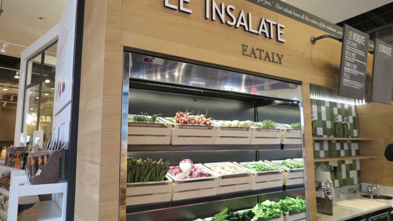 New Yorkers love their salad, and Eataly knows it. Le Insalata is the first salad bar to ever open in an Eataly. 