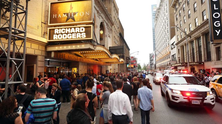 'Hamilton' says goodbye to Lin-Manuel Miranda 21 The last stage performance of