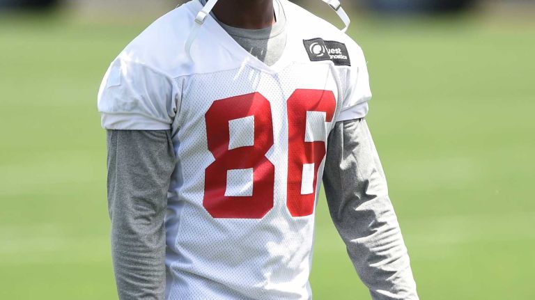 New York Giants wide receiver Darius Powe looks on during the Giants Organized Team Activities at Quest Diagnostics Training Center on Wednesday, June 1, 2016.