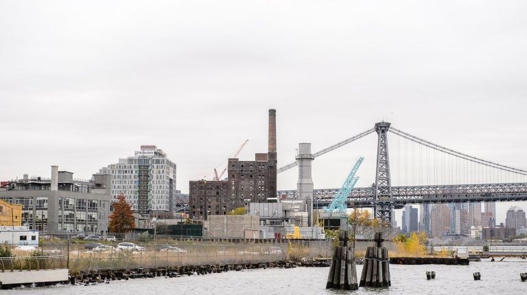 Williamsburg rents may see a significant drop in 2018 due to the impending L train shutdown, an expert said.